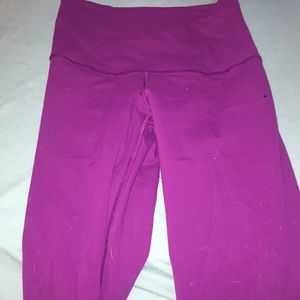 Lulu Wunder Unders high waisted leggings